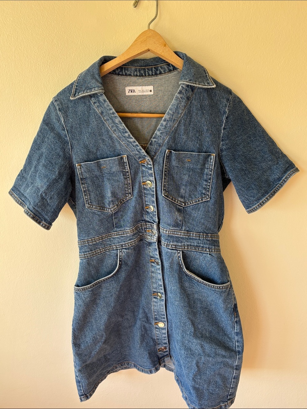 Zara Large Button up Denim Dress - Picture 4 of 5